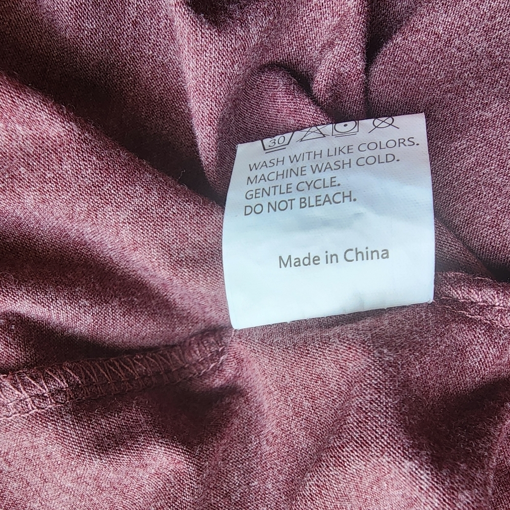 Bundle of 2 Womens Fall/Thanksgiving Tops - Picture 6 of 9